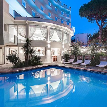 קרביה Hotel Schiller מראה חיצוני תמונה