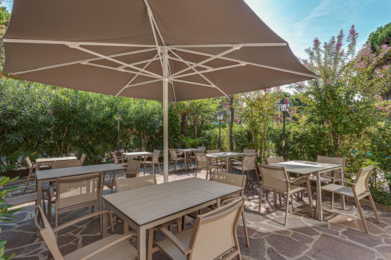 קרביה Hotel Schiller מראה חיצוני תמונה