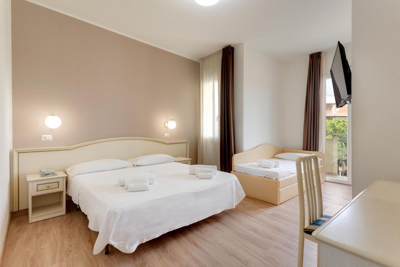 קרביה Hotel Schiller מראה חיצוני תמונה