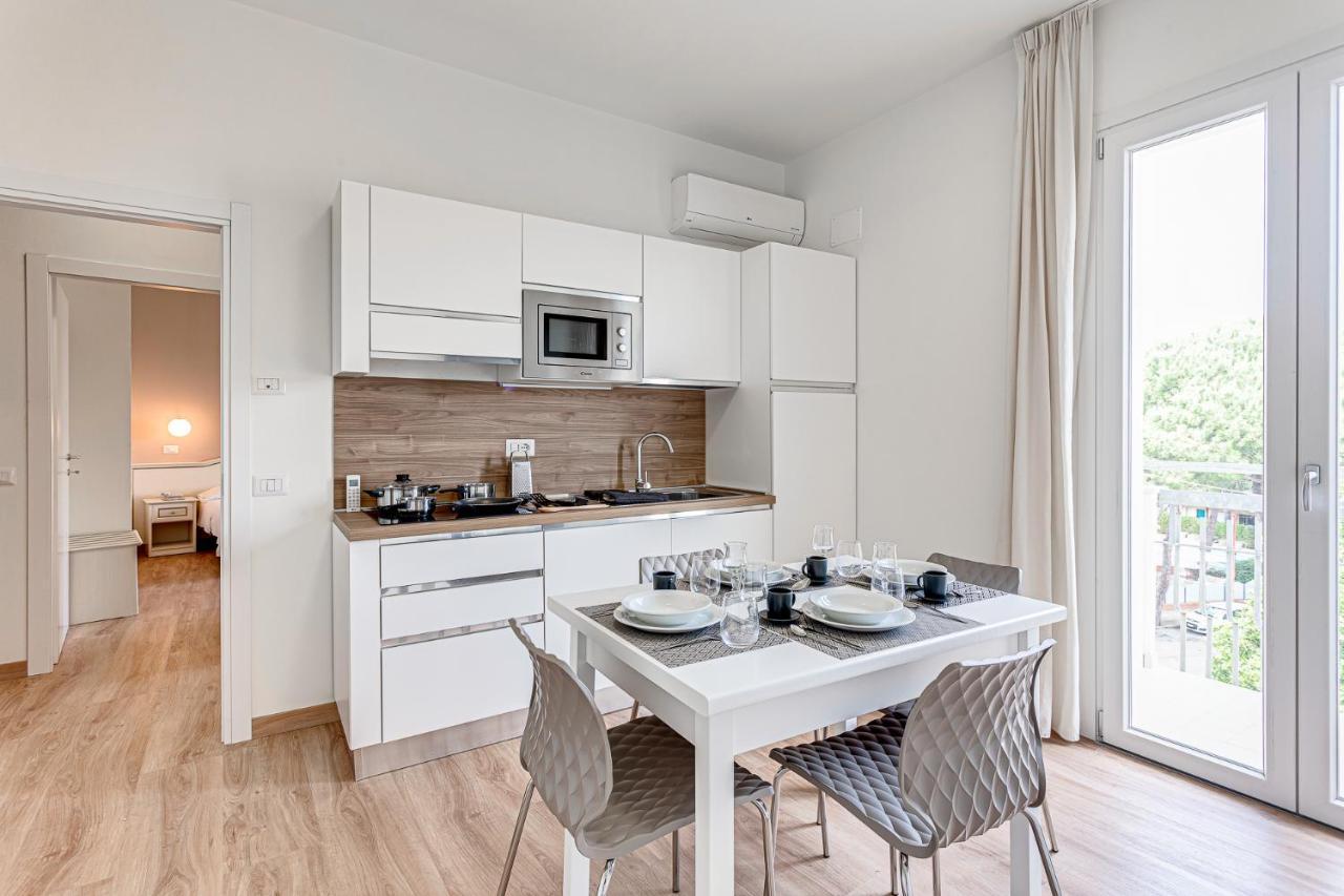 קרביה Hotel Schiller מראה חיצוני תמונה