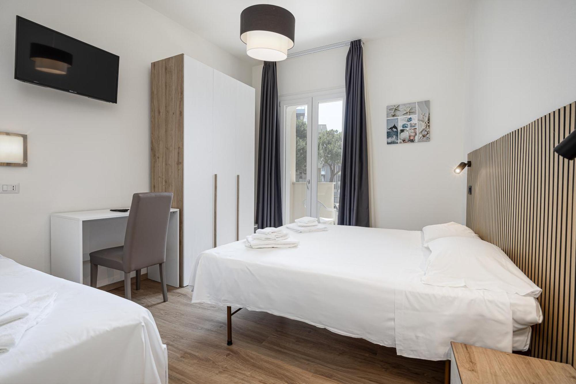 קרביה Hotel Schiller מראה חיצוני תמונה
