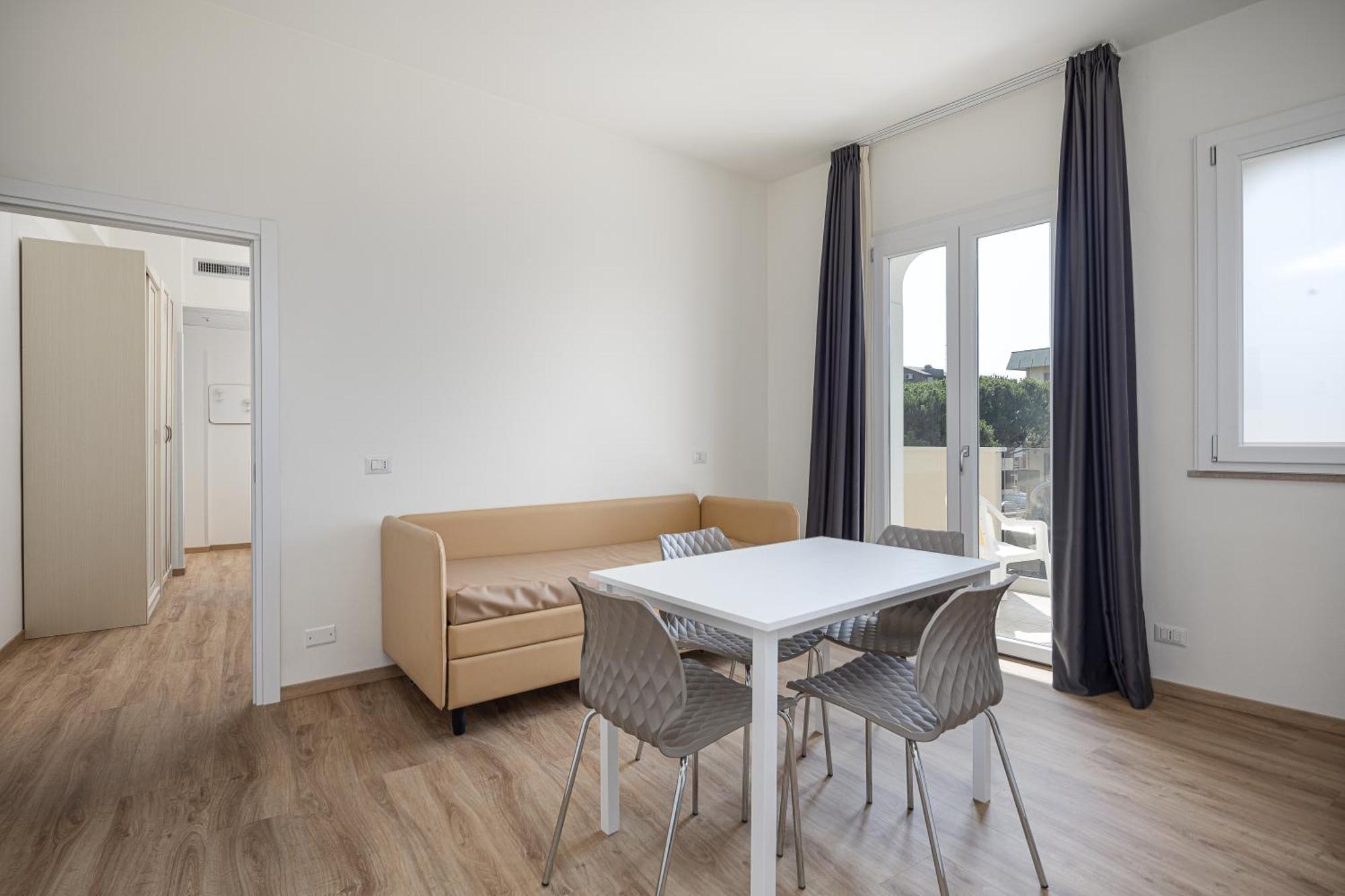 קרביה Hotel Schiller מראה חיצוני תמונה